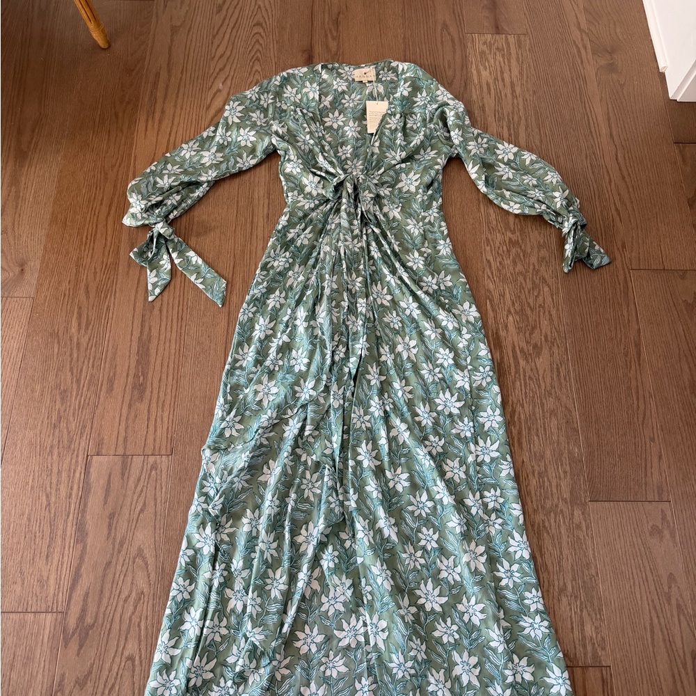 HANNAH Green Floral Long Sleeve Dress